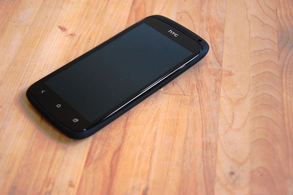Công nghệ - HTC One S: Trải nghiệm đáng tiền (Hình 2).