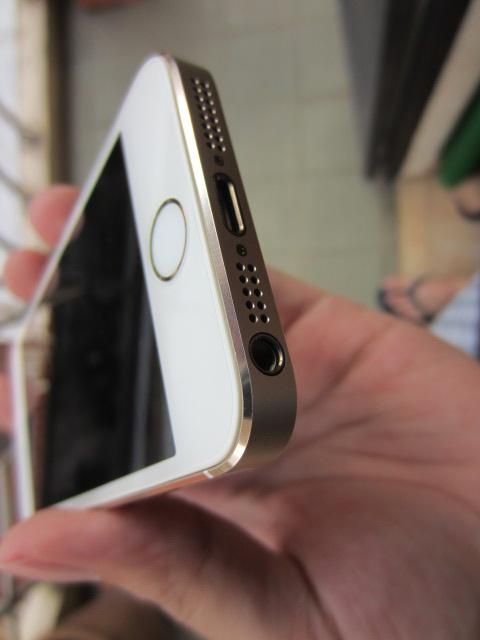 Iphone 5s gold full box - 2