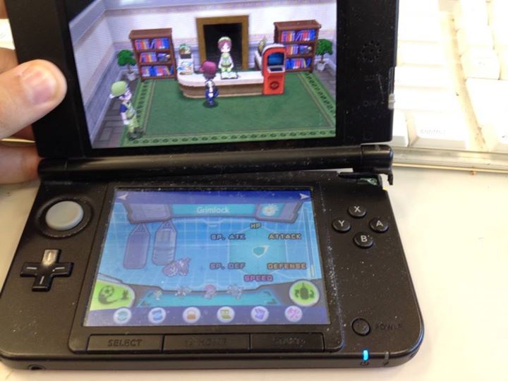 3DS XL Hinge snapped off on me without ever being dropped or damaged, is there a fix? r/3DS