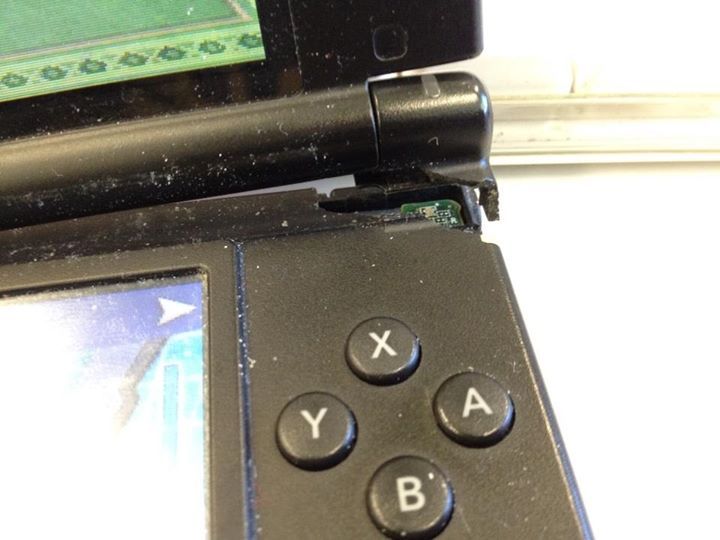 3DS XL Hinge snapped off on me without ever being dropped or damaged, is there a fix? r/3DS