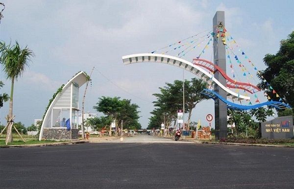 Cổng tr photo 600Truong_Thanh_1_zps808fe410.jpg