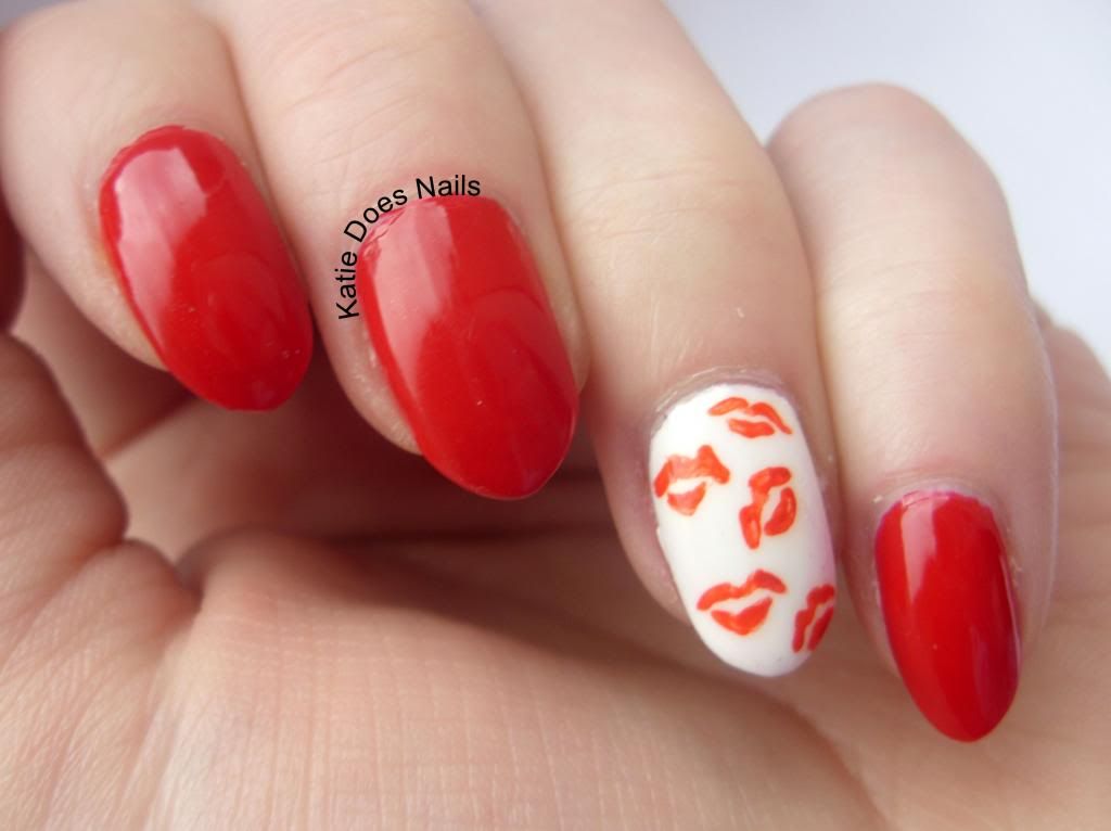 used this fabulous nail design by Supa Nails for inspiration.
