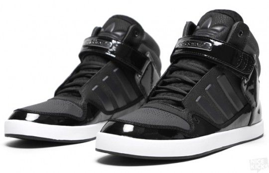 zapatillas botitas hombre adidas